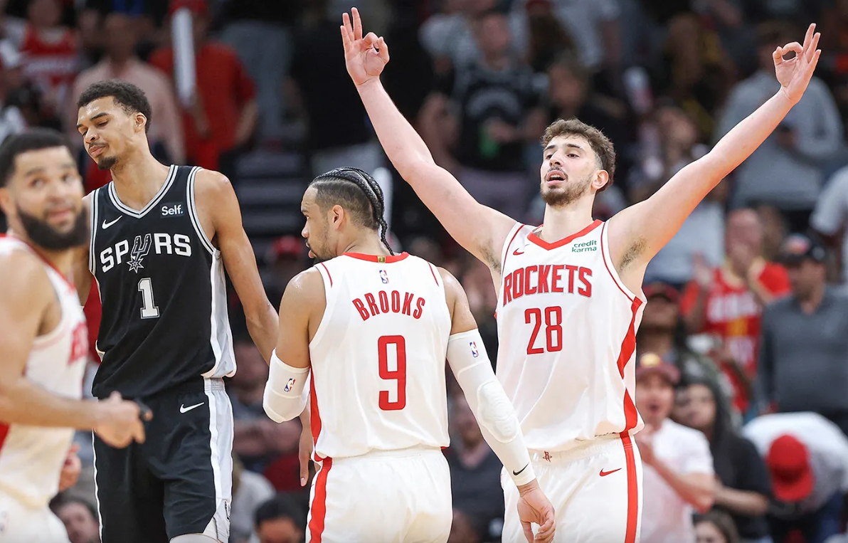 Alperen Şengün’den tarihe geçen 45 sayılık performans! 14 yıllık rekoru tarihe gömdü… Alperen Şengün’den tarihe geçen 45 sayılık performans! 14 yıllık rekoru tarihe gömdü…