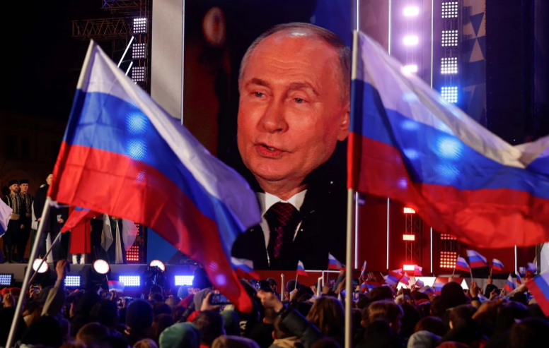 5’inci kez Rusya Devlet Başkanı seçilen Putin’den gövde gösterisi!..