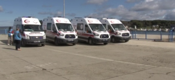 Çanakkale açıklarında mülteci teknesi battı Çanakkale açıklarında mülteci teknesi battı