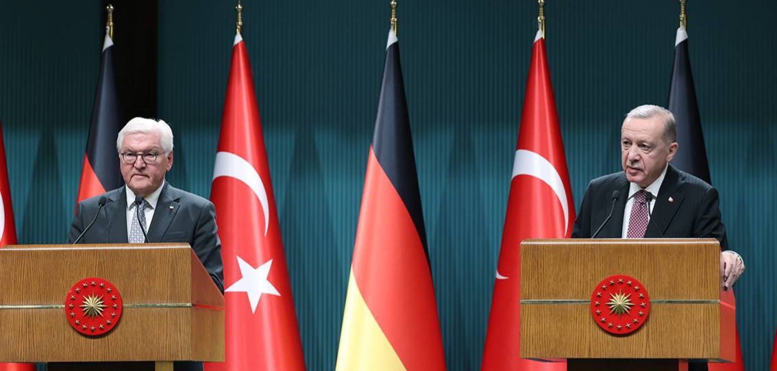 Cumhurbaşkanı Erdoğan, Almanya Cumhurbaşkanı Steinmeier ile bir araya geldi Cumhurbaşkanı Erdoğan, Almanya Cumhurbaşkanı Steinmeier ile bir araya geldi