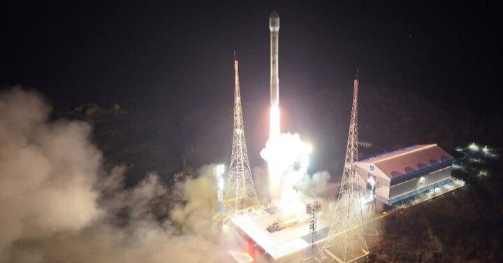 Kuzey Kore: “süper büyük savaş başlıklı seyir füzesi” fırlattı