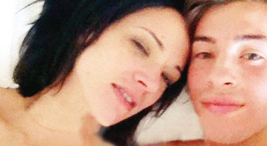 Ünlü oyuncunun arkadaşına attığı bir mesajda, “Onunla seks yaptım”