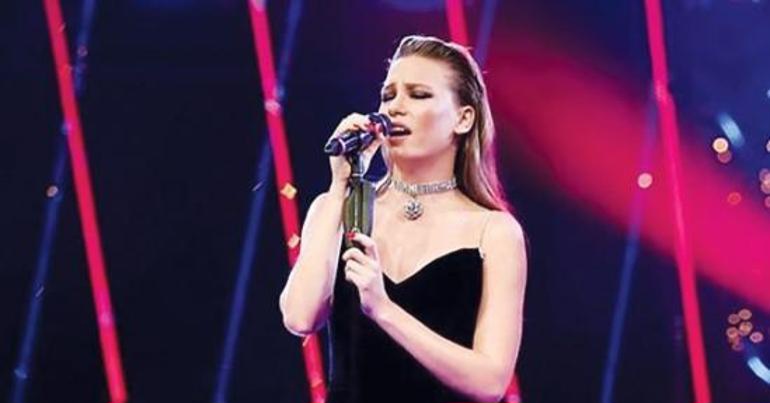 Oyuncu Serenay Sarıkaya’ya “açık çek”
