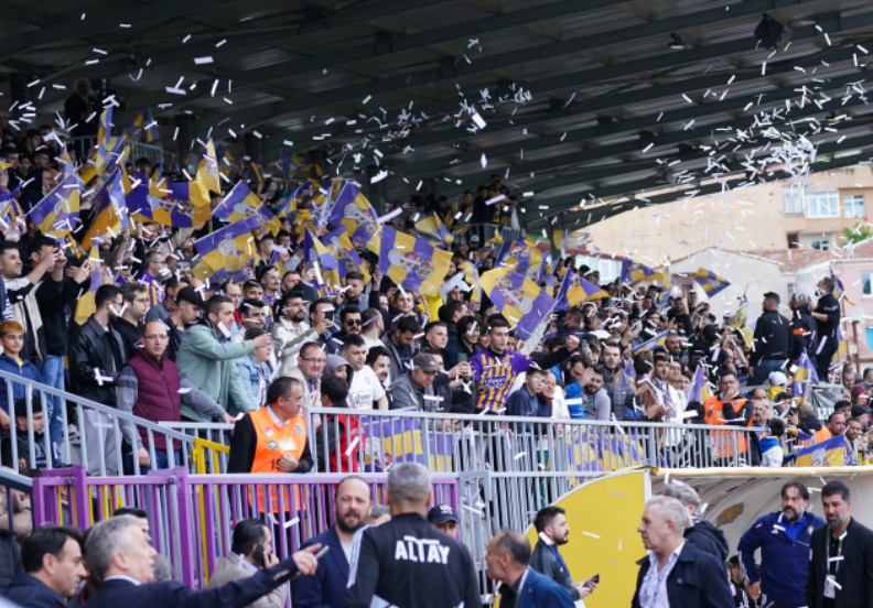 Eyüpspor, 1. Lig’in bitimine 5 hafta kala Süper Lig’e çıkmayı garantiledi…