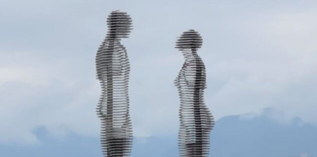 Ali ve Nino Heykeli – Batum