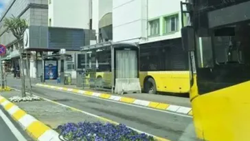 Gaziosmanpaşa’da otobüs kazası: Gaz pedalı takıldı, duraktaki dört araca çarptı