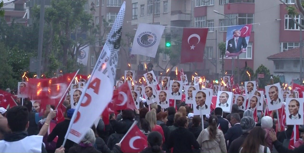 Kartal’da 19 Mayıs coşkuyla kutlandı