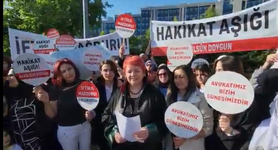AV. GÜLSÜM DOYGUN’UN BASIN TOPLANTISI: 13 YAŞINDAKİ ÇOCUĞA TEHDİT, ŞANTAJLA CİNSEL TACİZ AV. GÜLSÜM DOYGUN’UN BASIN TOPLANTISI: 13 YAŞINDAKİ ÇOCUĞA TEHDİT, ŞANTAJLA CİNSEL TACİZ