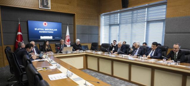 TBMM Dijital Mecralar Komisyonu toplandı