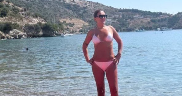 Demet Akalın’dan cesur pozlar Demet Akalın’dan cesur pozlar