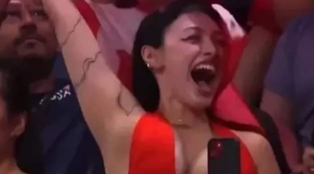 Nazlıcan İrem Köroğlu, sessizliğini bozdu! TRT Spor’daki “meme krizi” açıklaması Nazlıcan İrem Köroğlu, sessizliğini bozdu! TRT Spor’daki “meme krizi” açıklaması