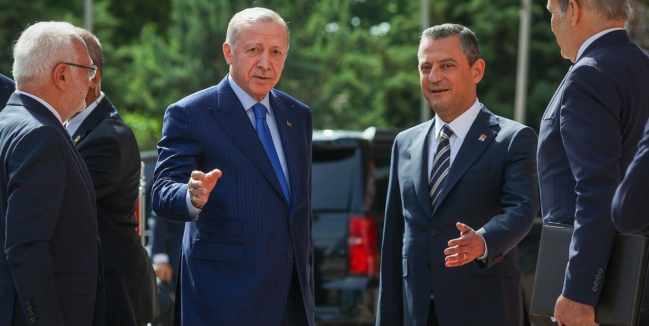 Cumhurbaşkanı Erdoğan: Cumhur İttifakı bir altılı masa değildir Cumhurbaşkanı Erdoğan: Cumhur İttifakı bir altılı masa değildir