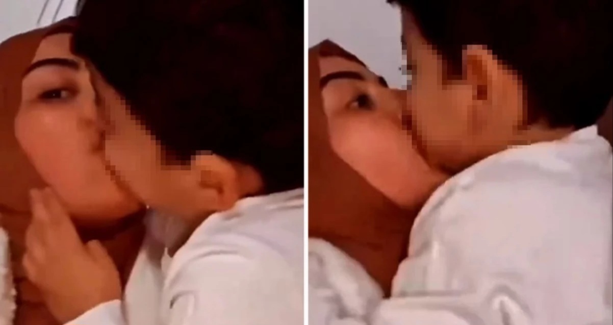 TikTok’ta, küçücük çocuğu zorla dudaklarından öptürdü, savunmasıyla pes dedirtti TikTok’ta, küçücük çocuğu zorla dudaklarından öptürdü, savunmasıyla pes dedirtti