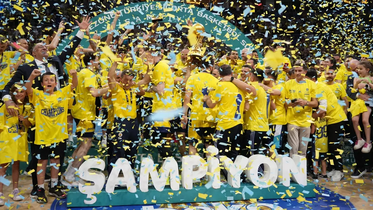 Basketbol Süper Ligi’nde şampiyon Fenerbahçe