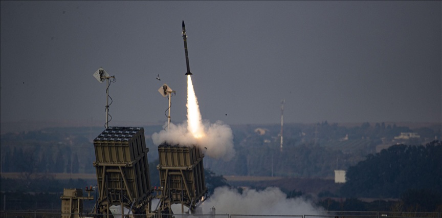 İsrail’in “Demir Kubbesi” yoğun roket atışına karşı koymakta zorlandı