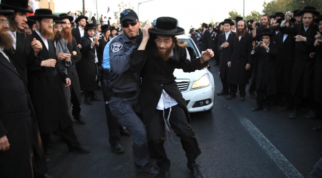 İsrail’li ortodoks haredi yahudiler: Askere gitmektense ölmeye hazırız