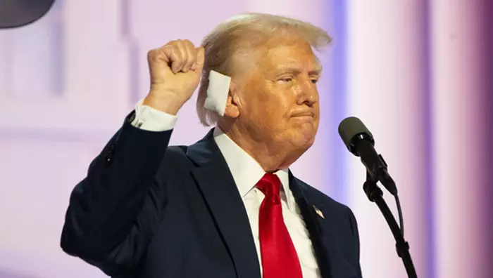 ABD Başkan Adayı Donald Trump’tan, suikast girişimi sonrası ilk seçim mitingi