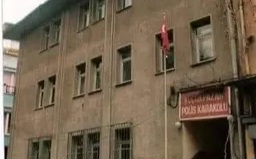 3 girişimci dünyada ilk ve tek! Sahte karakol kurdular