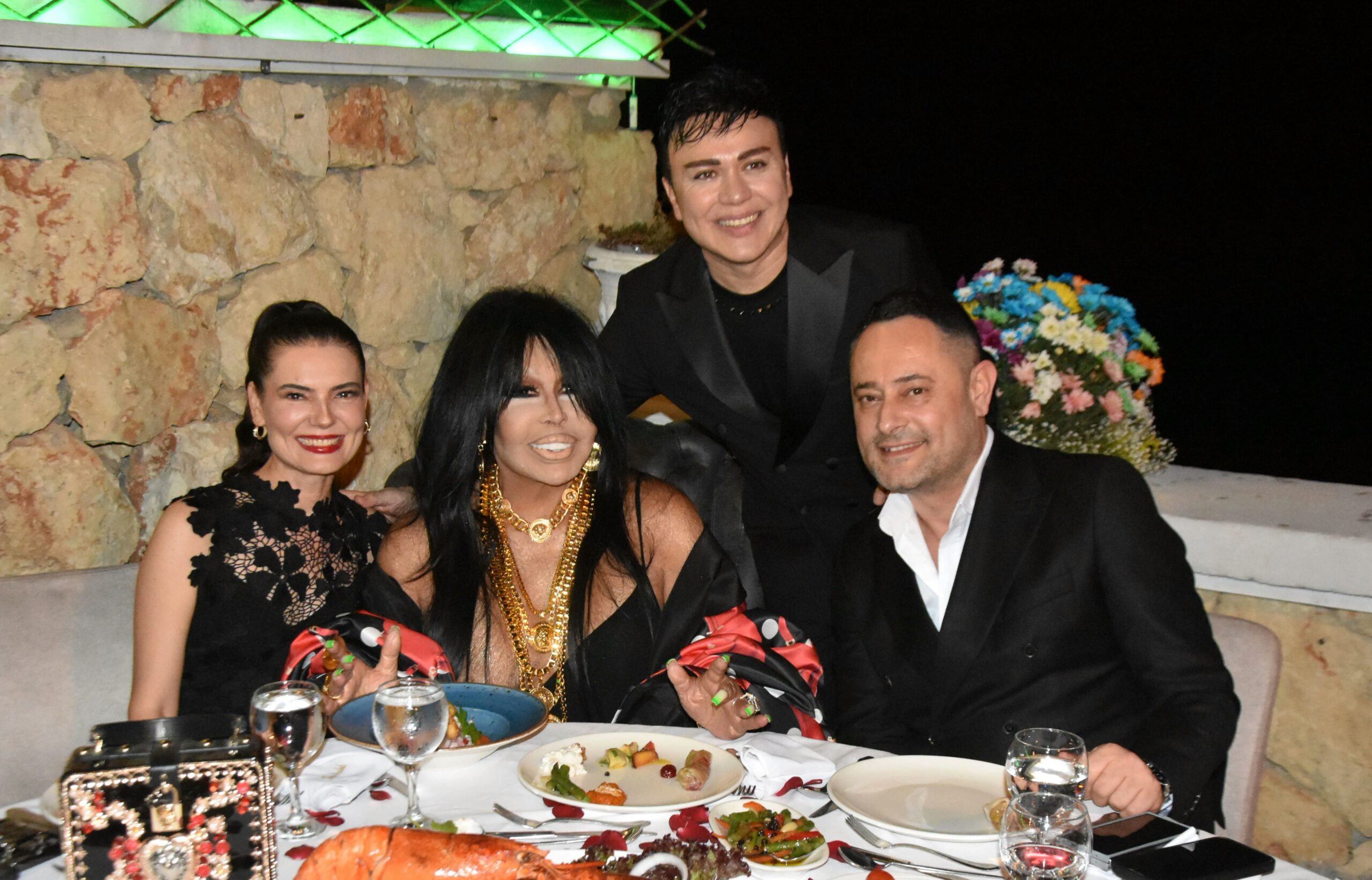 Bülent Ersoy’dan skandal sözler! Cenazeme kimse gelmesin Bülent Ersoy’dan skandal sözler! Cenazeme kimse gelmesin