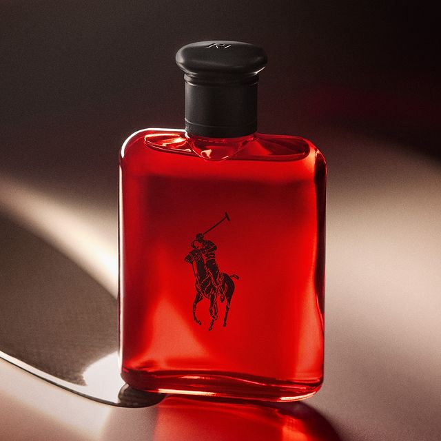 Ralph Lauren Yeni Parfümünü Tanıttı: #PoloRed