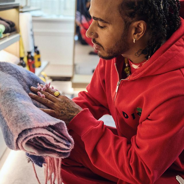 Dior ve Lewis Hamilton Afrika’dan İlham Alan Bir Koleksiyon Hazırladı