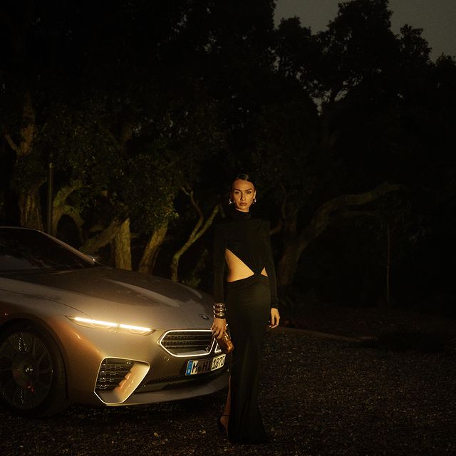 Yeni Bir Araç, Etkileyici Bir Yolculuk Sunuyor! Yeni Bir Araç, Etkileyici Bir Yolculuk Sunuyor!