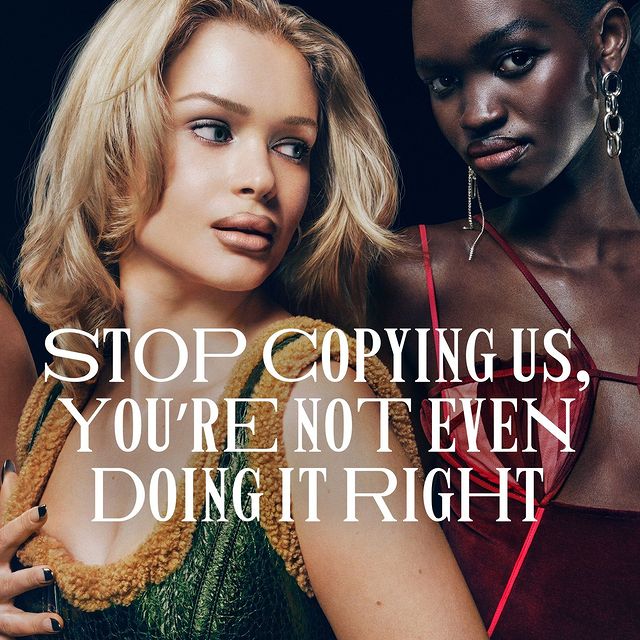 MAC Markası Yeni Rujunu Tanıttı: MACximal Sleek Satin Lipstick