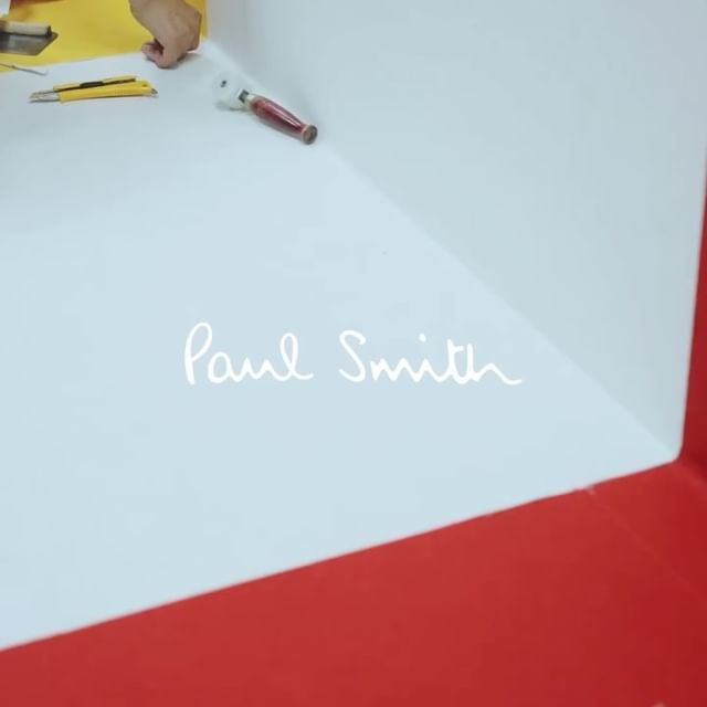 A Frame Around A Picture: Altı On Yıl Paul Smith Terziliği Sergisi A Frame Around A Picture: Altı On Yıl Paul Smith Terziliği Sergisi