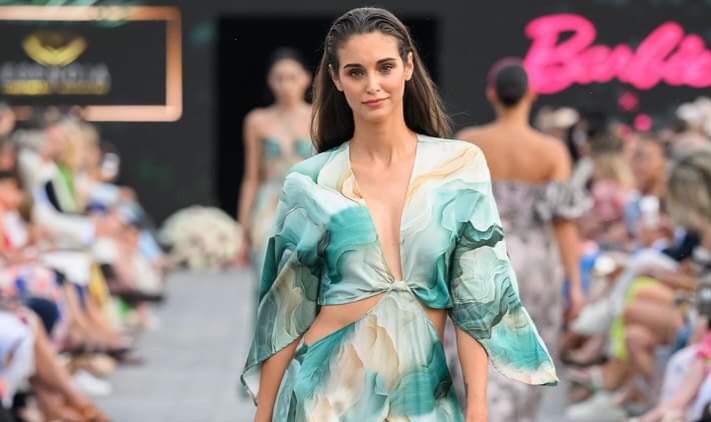 Sun Soaked: Resort Swim 2025 koleksiyonu moda dünyasına damgasını vurdu