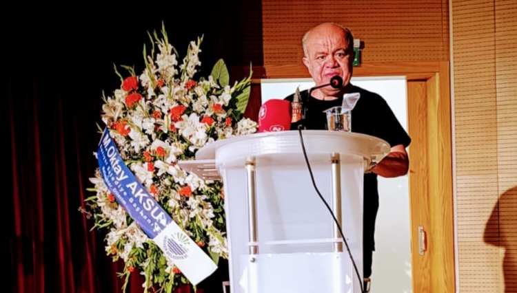 Dr. Habib Aytekin’e, yılın Ahi iş insanı ödülü verildi Dr. Habib Aytekin’e, yılın Ahi iş insanı ödülü verildi