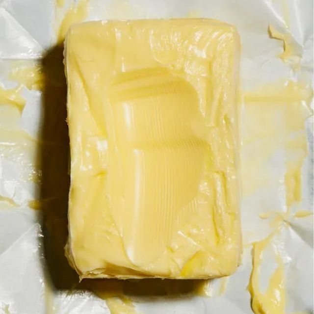 Nanushka’nın “moonbeam” Rengi Sanatta İlham Kaynağı Oluyor