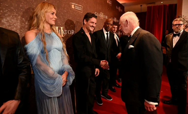 Kral Charles, Gladyatör 2 Kraliyet film gösteri’mine katıldı Kral Charles, Gladyatör 2 Kraliyet film gösteri’mine katıldı