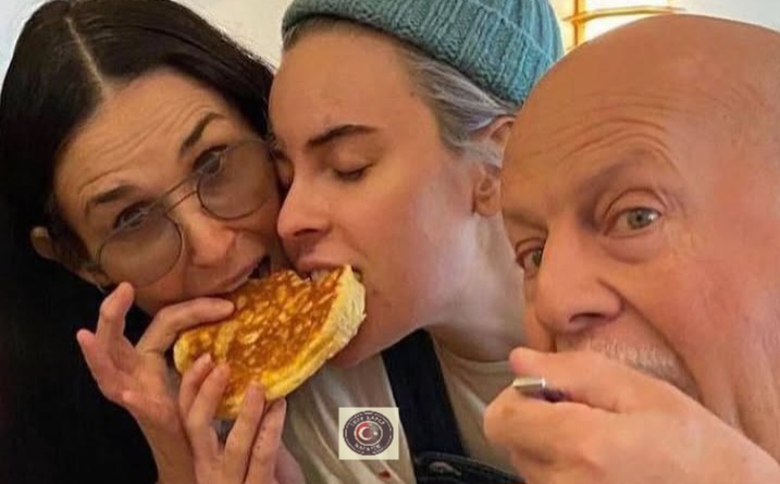 Aktör Bruce Willis’in son durumu gündem oldu! Aktör Bruce Willis’in son durumu gündem oldu!