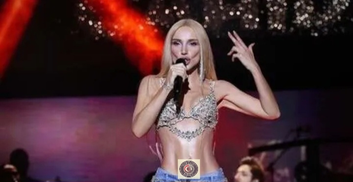 Gülşen’in, sahne kıyafetleriyle yine damga vurdu