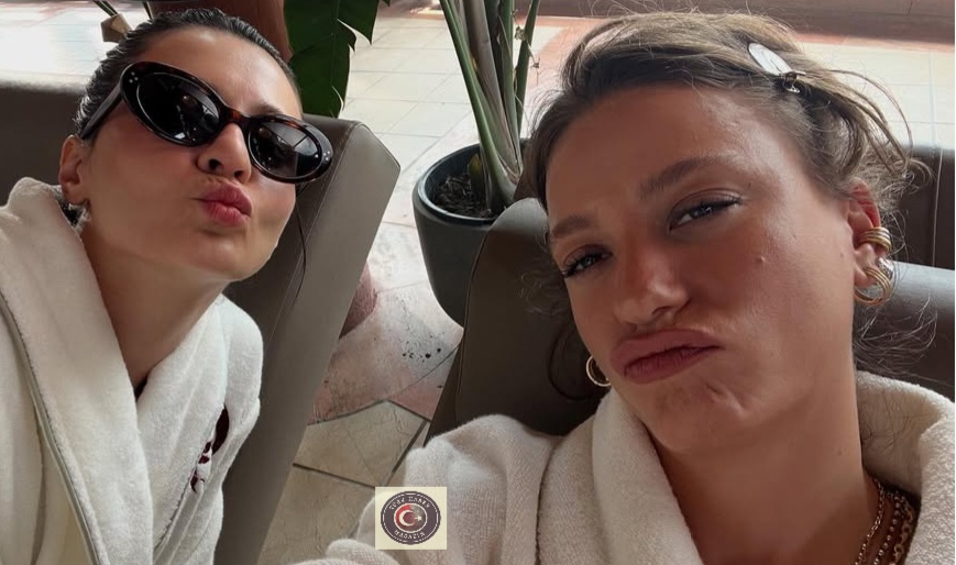 Serenay Sarıkaya, son paylaşımlarıyla sosyal medyada büyük ilgi gördü Serenay Sarıkaya, son paylaşımlarıyla sosyal medyada büyük ilgi gördü