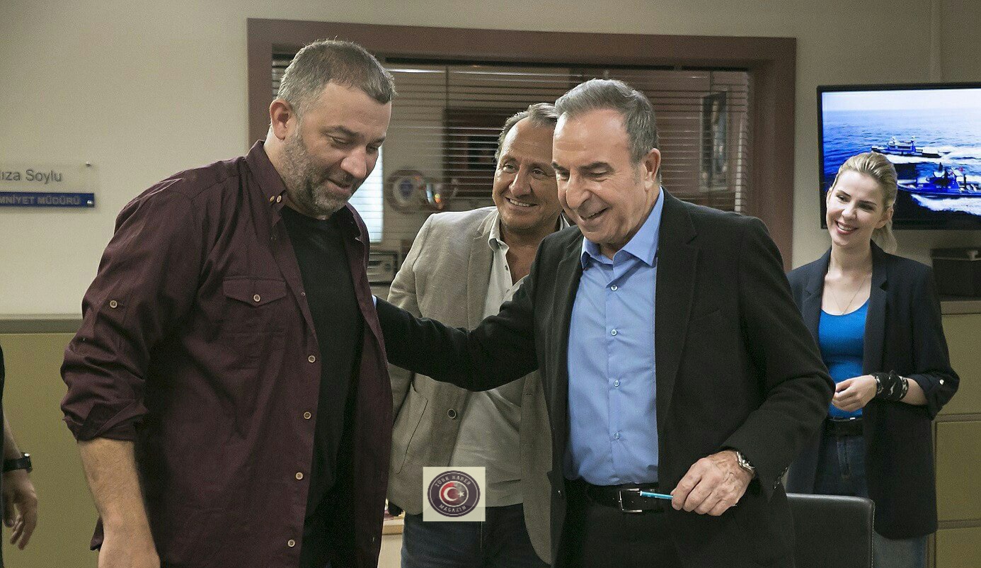 Arka Sokaklar’ın Rıza Baba karakteri ekibe veda sinyalleri veriyor Arka Sokaklar’ın Rıza Baba karakteri ekibe veda sinyalleri veriyor