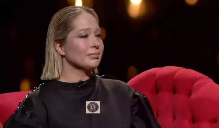 Gülçin Ergül, Hepsi grubundan ayrılış sürecinde yaşadıklarını anlatırken duygusal anlar yaşandı