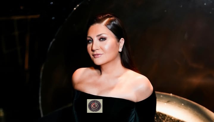 Sahnede Sibel Can rüzgarı esti…