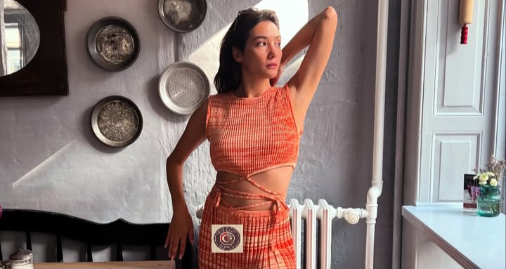 Aybüke Pusat, Teşkilat dizisine eksik sahneleri tamamlamak için geri dönüyor Aybüke Pusat, Teşkilat dizisine eksik sahneleri tamamlamak için geri dönüyor