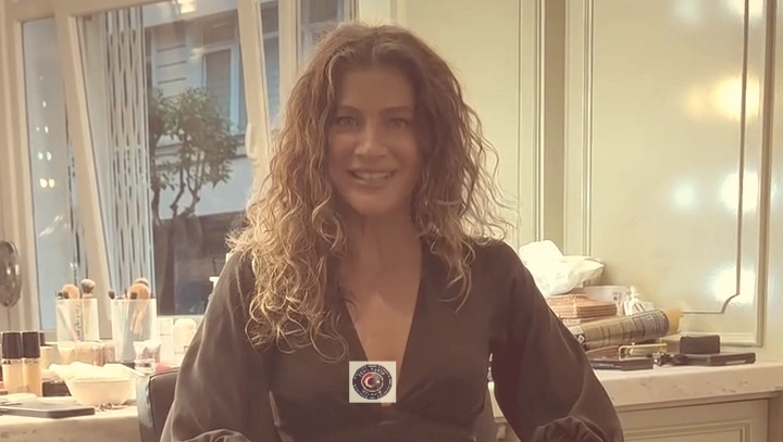 Berrak Tüzünataç, formda kalma sırrını Türk Haber Magazin’e açıkladı