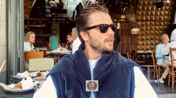 Tolga Sarıtaş baba olmaya hazırlanıyor