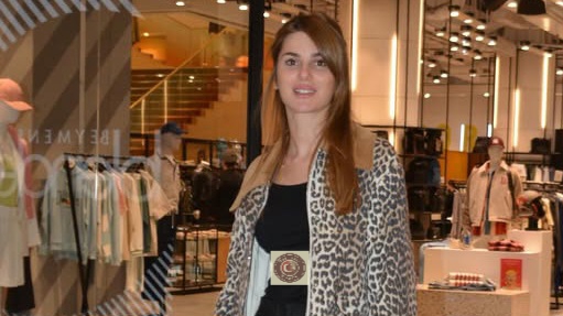 Nazlı Sabancı Türk Haber Magazin kameralarına poz verdi Nazlı Sabancı Türk Haber Magazin kameralarına poz verdi