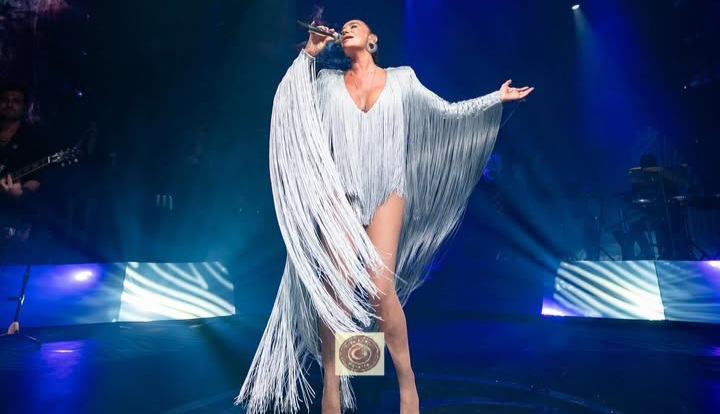 Sıla Harbiye’yi büyüledi! Yeni şarkısı “Rüyalar Güzeli” ilk kez sahnedeydi Sıla Harbiye’yi büyüledi! Yeni şarkısı “Rüyalar Güzeli” ilk kez sahnedeydi