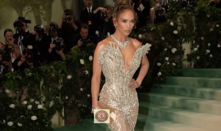 Sahne yanacak: Jennifer Lopez 5 Ağustos’ta İstanbul’da! Sahne yanacak: Jennifer Lopez 5 Ağustos’ta İstanbul’da!