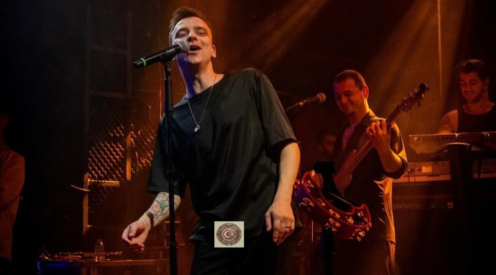 Turgut Çıngı müzik dünyasında adından söz ettiriyor! Turgut Çıngı müzik dünyasında adından söz ettiriyor!