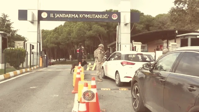 Sabah baskınıyla şok! 19 ünlü uyuşturucu soruşturmasında, Jandarma bahçesindeki görüntüler Türk Haber Magazin’e yansıdı!