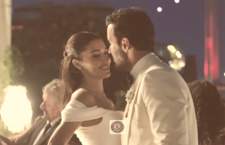 Dev bütçe, düşük reyting! “Aşk ve Gözyaşı” ekrana veda ediyor Dev bütçe, düşük reyting! “Aşk ve Gözyaşı” ekrana veda ediyor