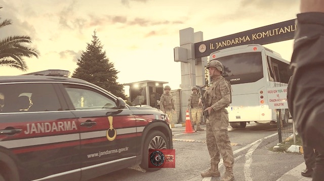 Magazin dünyası sarsıldı! Ünlü isimlerden operasyon sonrası peş peşe açıklamalar: Türk Haber Magazin’de…