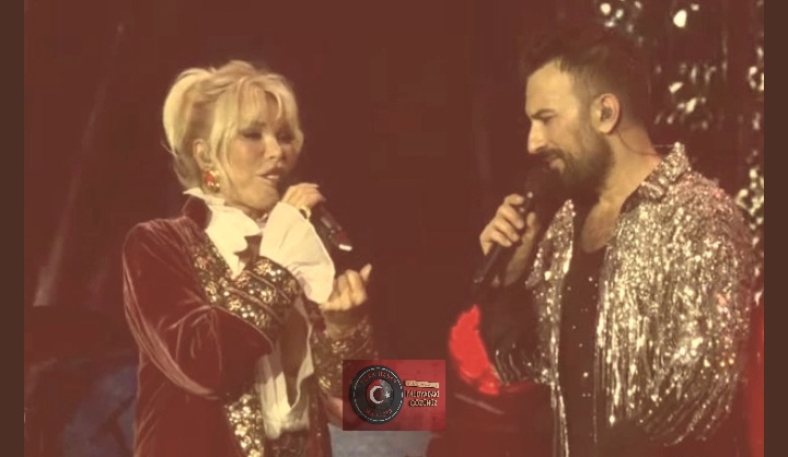 İki efsane aynı sahne! Ajda Pekkan, Tarkan’ın konserinde sürpriz yaptı! Türk Haber Magazin kameralarında unutulmaz anlar