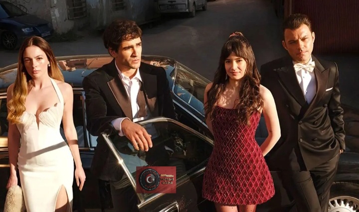 Ekranda aşk, sosyal medyada tartışma! Mert Ramazan Demir ve Mina Demirtaş farkı olay oldu! Türk Haber Magazin’de…